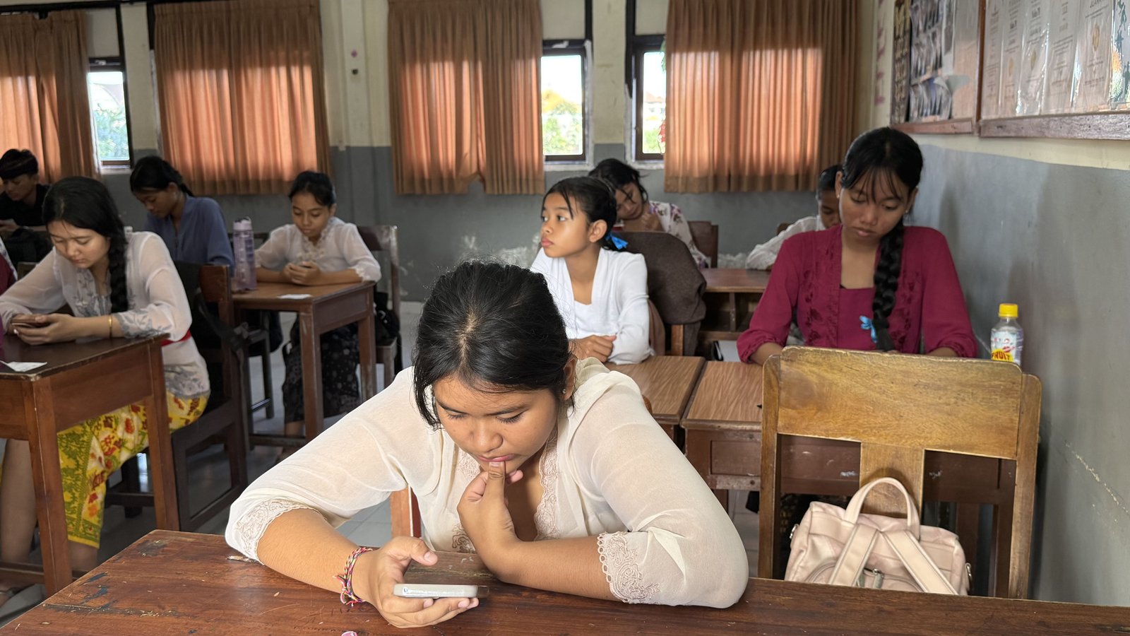 Effective Ways to Manage School Schedules Digitally